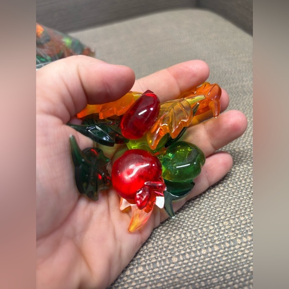 Fall Decorations Lot Table Confetti Apple Leaves - Picture 2 of 2